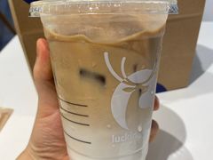 -瑞幸咖啡(三胞国际广场店)