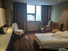 -怡华威斯达酒店(重庆医科大学附属儿童医院店)