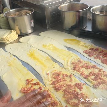 一碗热气腾腾的地道早饭的重要性