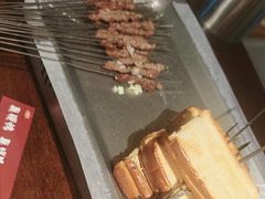 -三个大叔烤羊肉串·炭炉砂锅菜(西三旗店)