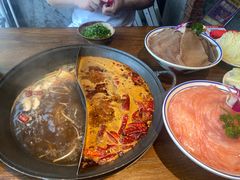 -萍姐火锅·公路夜市(武汉首店)