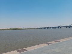 -人民防洪胜利纪念塔