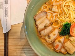 黄金脆皮猪五花面-陳八两面家(滨江天街店)