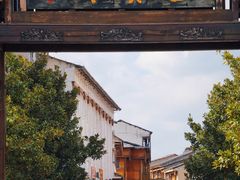 -高荡千年布依古寨旅游景区