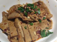 卤素食两样-大碗先生(万家丽店)