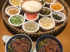 -包整·丝娃娃(一览甲秀楼风景店)