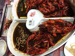 -龙巢盱眙龙虾·牛蛙·烧烤宵夜(八卦岭店)