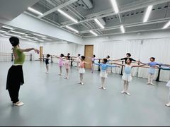 -中央芭蕾舞团·中芭艺蕾(酒仙桥明星校区)
