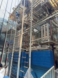 -PIPIKINGDOM皮皮王国欢乐号(欢乐海岸购物中心店)