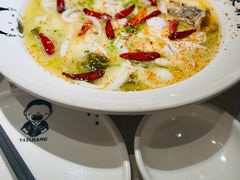 招牌老坛酸菜鱼-江渔儿酸菜鱼·拔草餐厅(虎门君乐汇店)