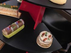-Salon de The de Joel Robuchon(外滩18号店)