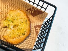 餐前面包-IL Forno 意坊·意大利餐厅(温州万象城店)