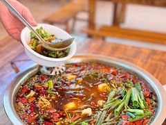 -乡土特色.冷锅鱼.牦牛肉汤锅