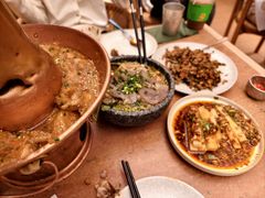 -浩海火燒雲傣家菜(芮欧百货店)