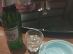 -川流不息·地道川菜·小龙虾(新松江路店)