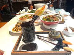 -江城小馆陕南妈妈菜·全球旅行餐厅(钟楼店)