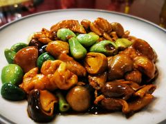 腊八蒜烧肥肠-百味饺子城•海鲜家常菜(秦皇岛店)