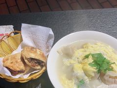 高汤云吞(含蛋)-买又大餐厅(福林里店)