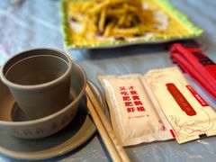 -肥肥虾庄·金牌油焖大虾(杨园滨江时代walk店)