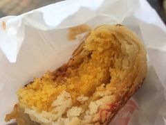 咸蛋黄椰浆月饼-西区老大房(愚园路店)