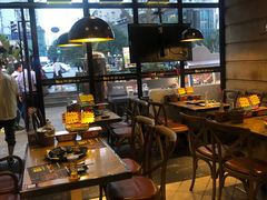 -何师烧烤·香辣蟹·川菜·30年老品牌(太古里旗舰店)
