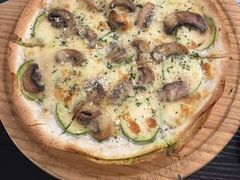 -灵意咖啡·西班牙美食(汕头金平万达广场店)