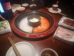 -巴邑火锅·夜宵(港隆广场店)