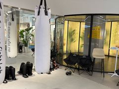 -EFL巴西柔术·综合格斗·泰拳·少儿体能训练(虹桥德必馆)
