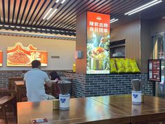 -老柴枝猪脚饭(窑岭店)