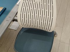 -康朴乐儿童学习桌椅(蓝色港湾店)