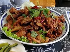 -八两八金·莱芜特色炒鸡(市南漳浦路店)