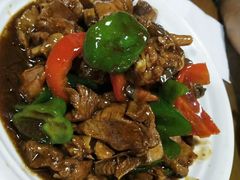 红烧皖南土鸡-西新饭店(城中店)