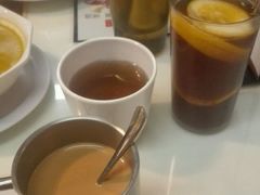 -新大咀港式茶餐厅(宝山万达店)