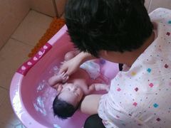 -爱贝佳母婴护理服务中心·月嫂育儿嫂(鲁迅路店)