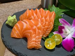 三文鱼刺身-龙神·炭烧酒场深夜食堂(新街口店)