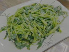 -银峰农庄·特色烧鸡·鲜无花果浸鸡