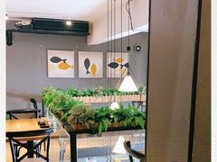 -新澳港式茶餐厅(余姚路店)