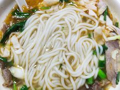 -遵义虾子张六羊肉粉(普陀路店)