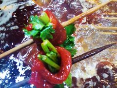 香菜牛肉-何氏串串香火锅(翠亨店)