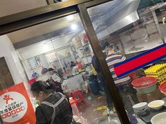 -建国蚵煎蚵面