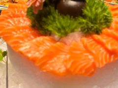 -海派悦庭·海胆烧麦·新融合菜(凯德广场店)