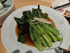 -荷花亭·湖北融合菜(十堰武商MALL店)