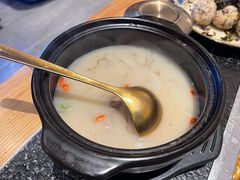 La养生牛排汤-韩满园· 甄选韩式烤肉