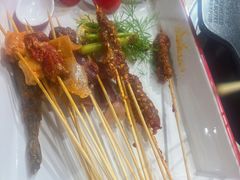 -言玖鲜火锅串串披萨自助(益田假日店)