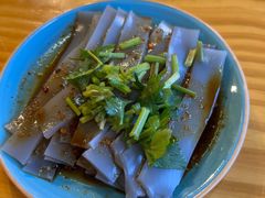 -勺子米线·云南传统小吃市集(四方街店)
