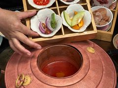 -菌自由丨野生菌火锅特色庭院餐厅(丽江古城店)