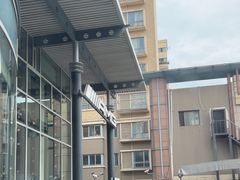-上海星瀚奔驰4S店(红柳路店)