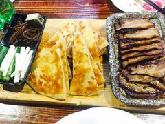 酱熏黑猪肉大饼-老城味道·传统天津菜(杨柳青店)
