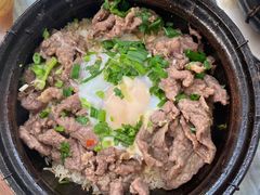 -容里煲仔饭(利丰北路店)