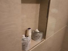 -悦季酒店(广州三元里地铁站店)